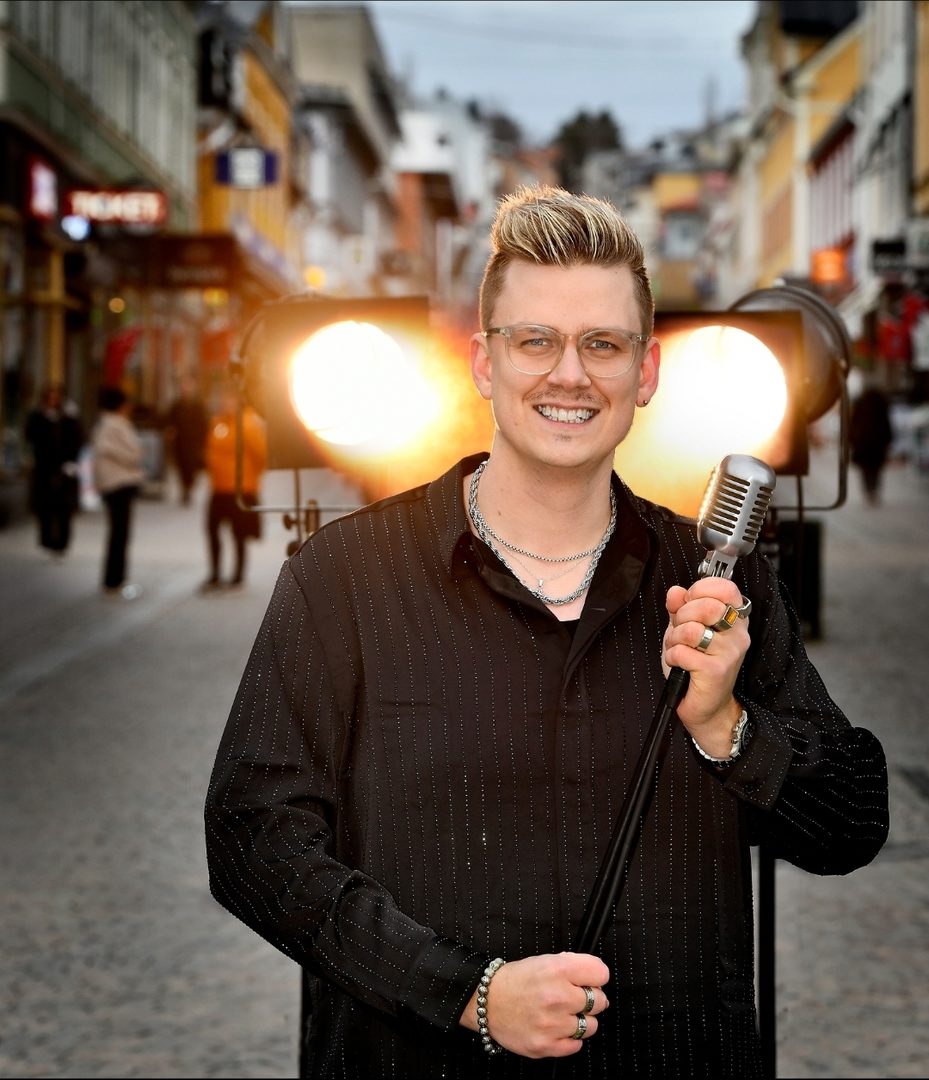 Musikcafé med Robin Hörnkvist